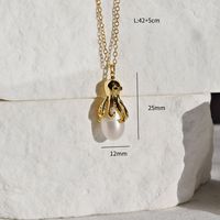 Copper Gold Plated Elegant Simple Style Streetwear Inlay Octopus Pearl Pendant Necklace sku image 2