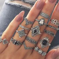 Vintage Style Vacation Water Droplets Crown Flower Silver Plated Rhinestones Alloy Wholesale Rings main image 2