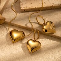 304 Stainless Steel 18K Gold Plated French Style Simple Style Classic Style Heart Shape Earrings Necklace main image 1
