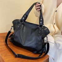Women's Medium Pu Leather Solid Color Classic Style Zipper Tote Bag main image 1