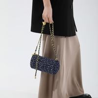 Women's Cloth Solid Color Streetwear Sewing Thread Chain Zipper Crossbody Bag main image 4