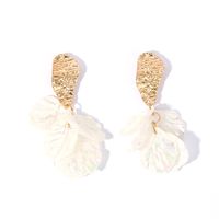 1 Paar Feenhafter Stil Elegant Süss Blütenblatt Aryl Legierung Vergoldet Tropfenohrringe sku image 1