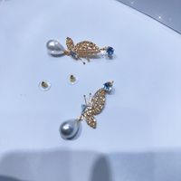 1 Pair Simple Style Classic Style Butterfly Plating Inlay Brass Rhinestones Zircon Gold Plated Drop Earrings main image 2