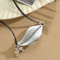 Vintage Style Simple Style Geometric Leaves CCB Alloy Rope Plating Women's Pendant Necklace sku image 2