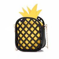 Women's Medium Pu Leather Pineapple Cute Hollow Oval Zipper Crossbody Bag main image 3