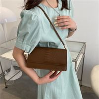 Women's Small Pu Leather Solid Color Streetwear Zipper Underarm Bag main image 5