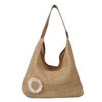 Women's Large Straw Flower Vacation Magnetic Buckle Underarm Bag sku image 4