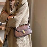 Women's Medium Pu Leather Color Block Vintage Style Flip Cover Shoulder Bag main image 3