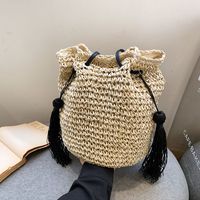 Women's Straw Solid Color Vacation Tassel Bucket String Straw Bag main image 3