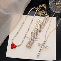 Elegant Glam Kreuzen Herzform Legierung Strass Kupfer Frau Halskette Mit Anhänger sku image 2