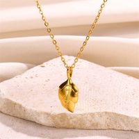 304 Stainless Steel 18K Gold Plated Simple Style Classic Style Asymmetrical Plating Solid Color Pendant Necklace main image 4