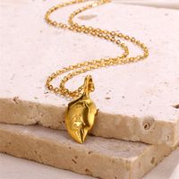 304 Stainless Steel 18K Gold Plated Simple Style Classic Style Asymmetrical Plating Solid Color Pendant Necklace main image 3