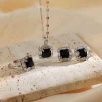 Kupfer Vergoldet Einfacher Stil Klassischer Stil Überzug Inlay Einfarbig Zirkon Schmuck-Set main image 6