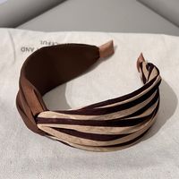 Women's Elegant Modern Style Stripe Knot Cloth Metal Printing Hair Band sku image 4