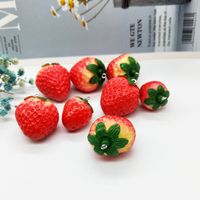 10 PCS/Package 20 * 25mm 28 * 31mm Hole 3~3.9mm Resin Strawberry Pendant main image 5