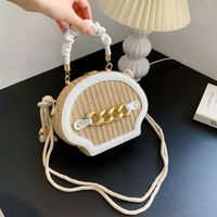 Women's Medium Pu Leather Straw Solid Color Vacation Shell Lock Clasp Handbag sku image 1