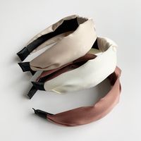 Women's Casual Classic Style Solid Color Twist Cloth Hair Band main image 3