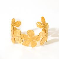 Vacation Simple Style Flower 304 Stainless Steel 18K Gold Plated Bangle In Bulk sku image 1