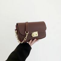 Women's Pu Leather Solid Color Vintage Style Lock Clasp Shoulder Bag Crossbody Bag main image 4