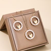 IG-Stil Einfacher Stil Herzform Zink-Legierung Aushöhlen Inlay Künstliche Perlen Frau Schmuck-Set main image 4