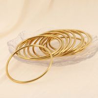 Simple Style Round Titanium Steel 18K Gold Plated Bangle In Bulk main image 1