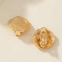 1 Pair Lady Classic Style Shell Copper Ear Cuffs main image 4