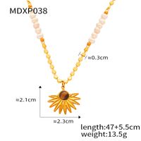 Casual Simple Style Commute Square Star Moon Freshwater Pearl Copper Beaded Inlay Rhinestones Agate 18K Gold Plated Unisex Pendant Necklace sku image 1