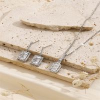 Copper 18K Gold Plated Simple Style Classic Style Inlay Splicing Zircon Earrings Necklace Jewelry Set main image 2