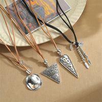 Simple Style Triangle CCB Alloy Velvet Inlay CCB Women's Pendant Necklace main image 1
