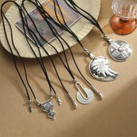 Vintage Style Simple Style Round CCB Alloy Velvet Inlay CCB Women's Pendant Necklace main image 1