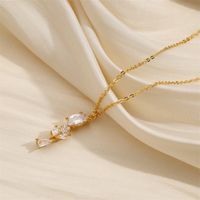 Copper 18K Gold Plated Sweet Shiny Inlay Geometric Flower Zircon Pendant Necklace main image 3