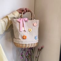 Women's Large Straw Solid Color Flower Bow Knot Vacation Beach Weave Bucket Open Handbag Straw Bag main image video