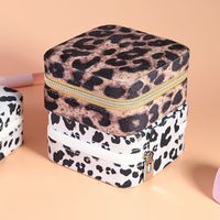 Modern Style Leopard Flannel Jewelry Boxes main image 1