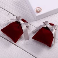 Cute Simple Style Bow Knot Flannel Jewelry Packaging Bags main image 2