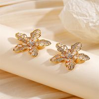 1 Paire Luxueux Flocon De Neige Placage Incruster Le Cuivre Zircon Plaqué Or 18K Boucles D'Oreilles main image 3