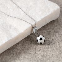 304 Stainless Steel 18K Gold Plated Simple Style Football Pendant Necklace sku image 5