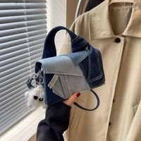 Women's Medium Denim Solid Color Classic Style Streetwear Magnetic Buckle Shoulder Bag Crossbody Bag main image video