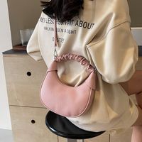Women's Medium Pu Leather Solid Color Classic Style Streetwear Dumpling Shape Zipper Shoulder Bag Crossbody Bag main image 4