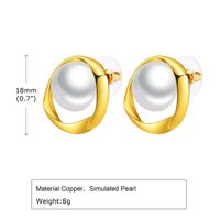 1 Pair Simple Style Geometric Inlay Copper Alloy Artificial Pearls 18K Gold Plated Ear Studs main image 2