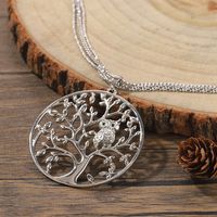 Vintage Style Simple Style Solid Color Zinc Alloy Plating Inlay Rhinestones 18K Gold Plated Silver Plated Women's Pendant Necklace main image 3