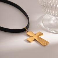 IG Style Simple Style Cross 304 Stainless Steel Leather Rope 18K Gold Plated Women's Pendant Necklace main image 3