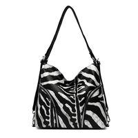 Women's Large Pu Leather Cows Zebra Streetwear Square Zipper Tote Bag sku image 1