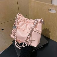 Women's Medium Pu Leather Solid Color Bow Knot Cute Classic Style Square Magnetic Buckle Bucket Bag main image 6