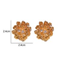 1 Pair Retro Flower Inlay Copper Rhinestones Ear Studs main image 3