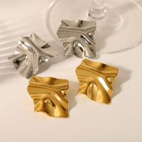 1 Pair Casual Retro Formal Geometric Solid Color Pleated 304 Stainless Steel 18K Gold Plated Ear Studs main image 4