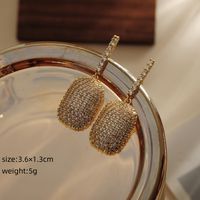 1 Par Elegante Rectángulo Embutido Cobre Cristal Circón Chapados en oro de 18k Pendientes De Gota sku image 2