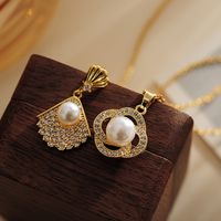 Copper 18K Gold Plated Cute Flower Shell Pendant Necklace main image 3
