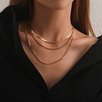 Vintage Style Solid Color Alloy Women's Layered Necklaces main image 5