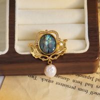 Luxurious Simple Style Classic Style Oval Copper Plating Inlay Pearl Women's Brooches 1 Piece main image 1