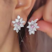 1 Pair Elegant Lady Modern Style Flower Inlay Copper Zircon Ear Studs main image 1